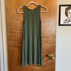 Old Navy Green Flowy Dress